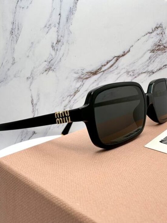 MIU MIU Sunglasses New Black Square Rectangle Acetate Gold Metal Logo Authentic main image 10